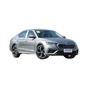 <span class=keywords><strong>Skoda</strong></span> Octavia PRO 2025 nouvelle voiture TSI 280 luxe option complète blanc gris - Product Image 3