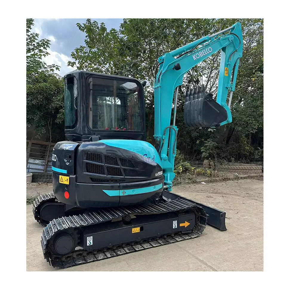 2022Year New Japan imported Kobelco SK55 second-hand excavator 5 tons small excavator SK55 sold at a low price