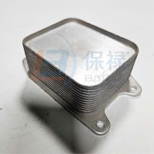 อะไหล่ทดแทนหม้อน้ำออยล์คูลเลอร์ 1.4T สำหรับ Audi A3 Passat Variant Beetle Golf Sharan Scirocco รุ่น 04E117021C - Product Image 1