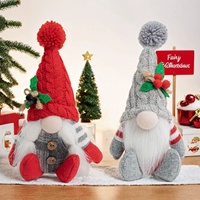 Gnome de Noël sans visage en peluche avec bonnet tricoté et décorations de baies de houx, figurine assise pour la maison et les fêtes, vente en gros
