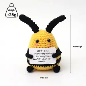 Muñeca de Ganchillo Hecha a Mano con Diseño de Abeja Abrazando un Girasol, Serie Positiva, Venta Caliente - Product Image 4