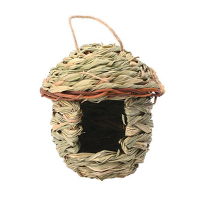 Nid d'oiseau en paille tressée fait main, rond, taille moyenne, écologique, pour la décoration extérieure des jardins et des espaces pour oiseaux - Product Image 5