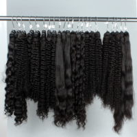Lots de Cheveux Naturels Bruts Indiens Bouclés 100% Birmans Non Traités, Cheveux Humains Naturels Ondulés de Bébé Cambodgiens en Gros