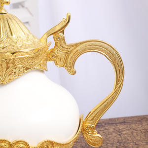 Vente en gros de porte-gobelets en verre doré de style turc européen, vintage, portable, pour la décoration de la maison et du salon, pour le café - Product Image 5