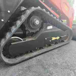 क्रैलर ट्रैक के साथ एपा इंजन डीजल स्केड लोडर, मिनी स्किड स्टीड लोडर, पंप और गियरबॉक्स की विशेषता वाला | 1 वर्ष की वारंटी - Product Image 5