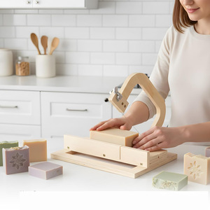 Cortador de jabón de madera con cuchilla de hilo para hacer jabón casero y herramientas para hornear queso - Product Image 1