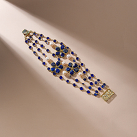 Bracelet Rétro Français à 3 Brins de Perles de Lapis Lazuli, Perle d'Eau Douce et Breloque Fleur, Fermoir Filigrane Plaqué Or, Bijou de Luxe