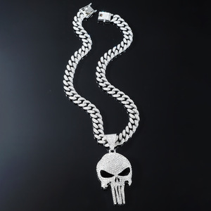Nuevo Collar con Colgante de Calavera Geométrica Chapado en Oro, Estilo Hiphop, con Características Únicas, Collar para Hombre, Joyería de Moda - Product Image 2