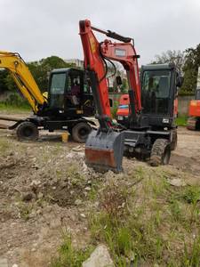 Excavadora de ruedas Doosan usada de primera condición Dx60 que ofrece opciones de miniexcavadora que incluyen modelos Doosan Dx55 Dx60 y Dx80 - Product Image 4
