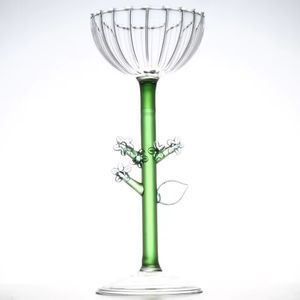 Tasse en verre à Martini Bar Cocktail pour mariage Décoration maison personnalisée en gros - Product Image 1