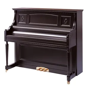 家のための装飾的な直立したピアノ