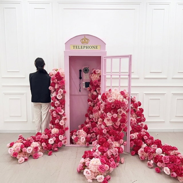 Outdoor Decoration Wedding Decor Outdoor London Telephone Booth Antique Pink White Floral Telephone Booth