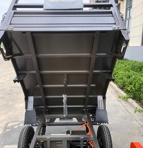 2025 3 ruedas motocicleta eléctrica coche 45 km/h <span class=keywords><strong>Moto</strong></span> coche <span class=keywords><strong>lateral</strong></span> para adultos 60V uso de pasajeros <span class=keywords><strong>Triciclo</strong></span> de carga motorizado - Product Image 6