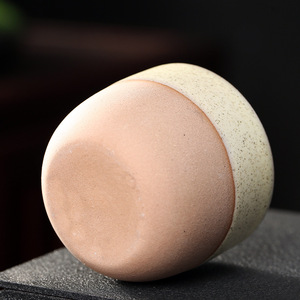 Vente en gros Tasse à thé japonaise transformée au four créative et rétro Bol à thé en poterie brute Tasses à thé et soucoupes créatives en céramique - Product Image 4