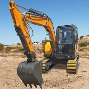 Potente Escavatore Cingolato Mini da 5,6 Tonnellate con Motore Yanmar da 36,8 kW, Accessori Inclusi, Miglior Prezzo in Vendita - Product Image 1