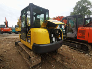 Miniexcavadoras Usadas Originales de Japón de 5.6 Toneladas, Komatsu 56, Motor y Caja de Cambios en Stock para Maquinaria de Construcción - Product Image 5