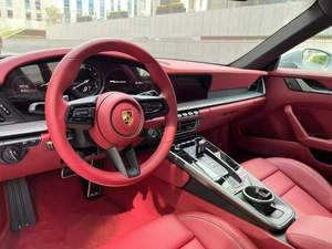 2023 Occasion pour <span class=keywords><strong>911</strong></span> Carrera 3.0L Turbo Automatique Conduite à Gauche Intérieur Cuir Euro VI Emission 1-25000 Miles Moteur Arrière - Product Image 3