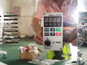 เครื่องขัดแคปซูลรุ่น JFP-100A เครื่องขัดแคปซูลรุ่น JFP-100A - Product Image 3