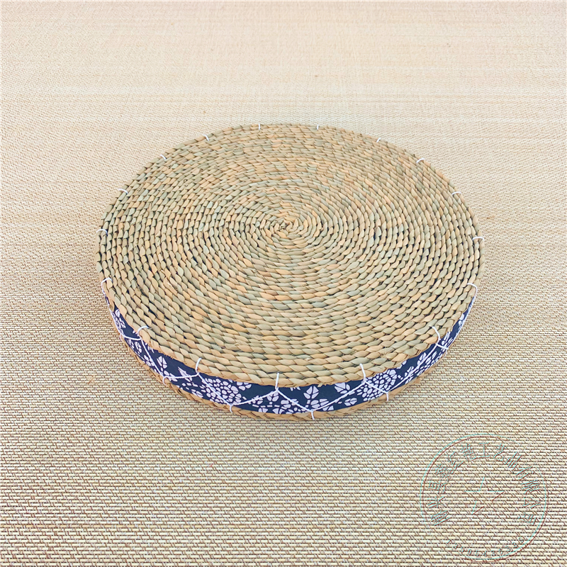 Style de fleur de queue de roseau et de phénix