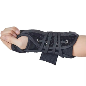 Support respirant pour attelle de poignet du canal carpien avec 2 sangles et stabilisateur d'attelle en métal - Product Image 4