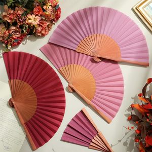 พัดไม้เหล็กคุณภาพสูง สีเข้ม ขนาด 23 ซม. พัดพับได้ ของขวัญ ของที่ระลึก งานฝีมือ พัดมือ  ปรับแต่งได้ตามต้องการ - Product Image 4