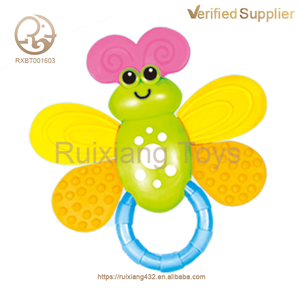 Montessori inspiré en plastique infantile bouteille de lait hochets jouets de dentition nouveau-né saisissant la main shaker bébé cloche enfants <span class=keywords><strong>hochet</strong></span> en gros - Product Image 5