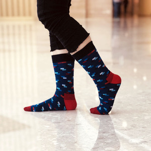Chaussettes ras du cou pour hommes en coton peigné respirant, motif blocs de couleur Pixel Building Block, idéales pour le travail et les loisirs - Product Image 3