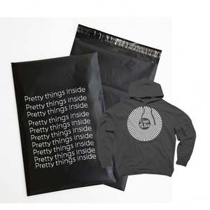 Sobres de Envío de Ropa Grandes con Logotipo Personalizado, Sobres de Envío de Poliéster de 14.5x19 para Abrigos, Bolsas de Envío Reciclables, Negro Mate - Product Image 5