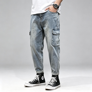 Jeans Harem da <span class=keywords><strong>Uomo</strong></span> a Gamba Larga con Tasche Cargo, Vestibilità Comoda, in Denim Elasticizzato Lavaggio Chiaro, <span class=keywords><strong>Pantaloni</strong></span> Casual in Cotone - Product Image 1