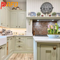 Design créatif en bois massif style shaker américain moderne laqué armoire de cuisine personnalisée avec îlot