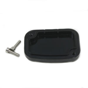 Couvre-<span class=keywords><strong>cylindre</strong></span> maître <span class=keywords><strong>de</strong></span> réservoir <span class=keywords><strong>de</strong></span> <span class=keywords><strong>frein</strong></span> avant découpé CNC gauche/droite pour moto <span class=keywords><strong>Harley</strong></span> Touring Electra Glide FLHR - Product Image 6