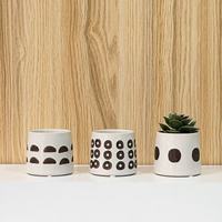 Planters keramik putih geometris minimalis gaya Nordic-pot sukulen dengan lubang drainase untuk dekorasi dalam ruangan rumah Desktop