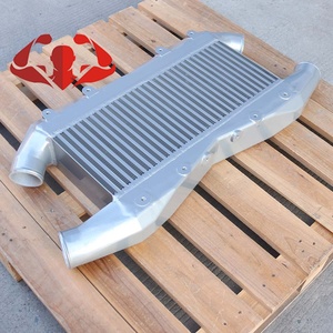 Grand Intercooler Personnalisé pour Nissan <span class=keywords><strong>GTR</strong></span> R35 - Product Image 4