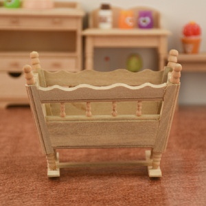 Meubles miniatures pour maison de poupée 1/12, berceau miniature en bois fait <span class=keywords><strong>à</strong></span> la main, modèle de lit, décoration créative - Product Image 1
