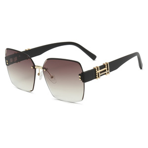 Occhiali da Sole Donna 2026 Nuovi Senza Montatura con Bordo Tagliato a Diamante e Lettera H, con Diamanti Incastonati, Protezione UV400 per Sport all'Aperto e Viaggi - Product Image 5