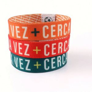 Pulsera y Brazalete Elástico de Tela de Poliéster de Moda, Económico y de Alta Calidad, para Eventos Publicitarios - Product Image 4