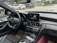 Mercedes-Benz Classe C d'occasion 2017 Facelift C300 Berline essence conduite à gauche pour l'exportation
