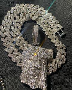 Custom 925 Silver <strong>Moissanite</strong> Jewelry Past <strong>Diamond</strong> <strong>Tester</strong> Iced Out Hip Hop <strong>Moissanite</strong> Jesus Men Necklace Pendant - Product Image 2