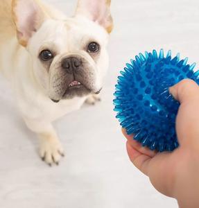 Dropshipping TPR Rutschfester Weicher Hundekauknochen Langlebiges Zahnreinigungsspielzeug Interaktiver Ungiftiger Quietschball IQ-Training Welpen-Beißspielzeug - Product Image 1