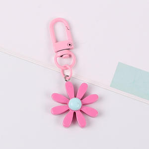 Daisy Flower <span class=keywords><strong>Airpods</strong></span> Protection Case Cartoon Style Pendentif Porte-clés Accessoire pour casque Bluetooth - Product Image 1