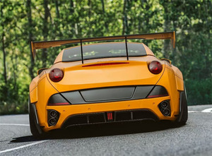 Nouveau kit carrosserie style SD pour Ferrari California, comprenant pare-chocs, jupes latérales, diffuseur, spoiler, capot et extensions d'ailes. - Product Image 3