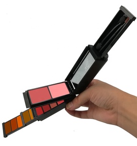 Palette multifonctionnelle de contouring, bronzer, <span class=keywords><strong>blush</strong></span> et illuminateur avec pinceau – Outils de maquillage populaires pour femmes - Product Image 1