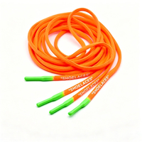 Lacets plats personnalisés avec logo imprimé, embouts en silicone bicolores, lacets de baskets tendance, plusieurs couleurs disponibles