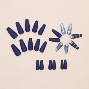 Suministros para <span class=keywords><strong>uñas</strong></span> Productos de belleza Prensa <span class=keywords><strong>en</strong></span> <span class=keywords><strong>uñas</strong></span> Venta al por mayor Ballet Mate <span class=keywords><strong>Azul</strong></span> Plata Y2K Diseño francés Puntas de <span class=keywords><strong>uñas</strong></span> acrílicas usables - Product Image 4