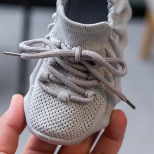 2022 מכירה לוהטת אביב סתיו מעצב ממותג להחליק על ילדים ילד גדול גודל רשת לנשימה רך בלעדי גרביים מקרית sneaker נעליים
