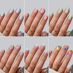 BTArtbox doux <span class=keywords><strong>Gel</strong></span> XCOAT 3D Floral presse sur les <span class=keywords><strong>ongles</strong></span> en gros court amande fait à la main bleu français pointe <span class=keywords><strong>faux</strong></span> <span class=keywords><strong>ongles</strong></span> - Product Image 3