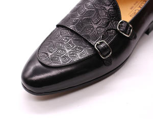Erkekler deri ayakkabı yılan derisi baskı çivili deri ayakkabı erkek mokasen ayakkabıları - Product Image 4