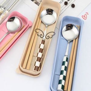 Ensemble de couverts portables 3 pièces en acier inoxydable avec manche en céramique pour étudiants (fourchette, cuillère, baguettes) - Product Image 3