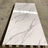 Panneaux muraux en marbre de charbon de bambou, revêtement mural flexible décoratif en cristal de carbone WPC, panneaux muraux intérieurs imperméables
