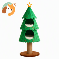 Arbre à chat de Noël multi-niveaux avec poteaux à gratter, condo et perchoir en bois, emballé en carton